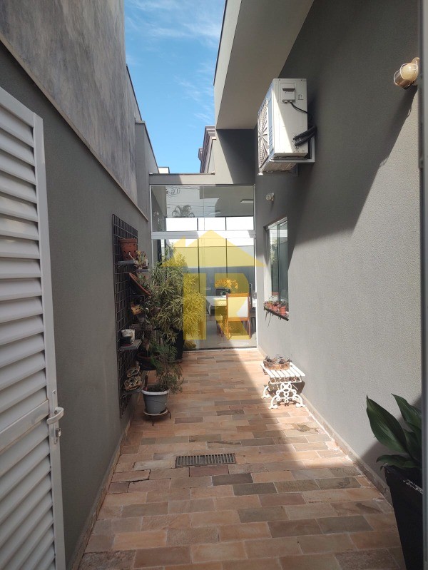 Casa de Condomínio com 3 quartos à venda, 153m² — foto 6 de 49