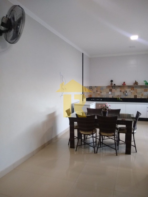 Casa com 3 quartos à venda, 95m² — foto 11 de 22