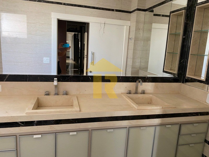 Apartamento com 4 quartos à venda, 388m² — foto 22 de 36