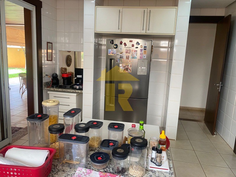 Casa de Condomínio com 4 quartos à venda, 780m² — foto 10 de 28