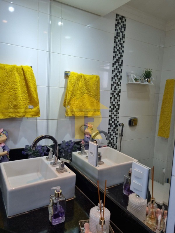 Apartamento com 3 quartos à venda, 115m² — foto 25 de 27