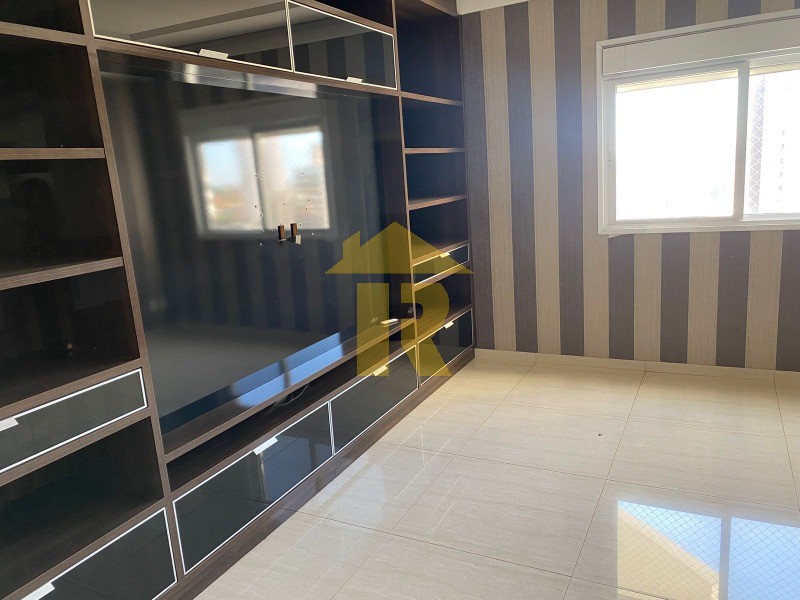 Apartamento com 4 quartos à venda, 388m² — foto 12 de 36