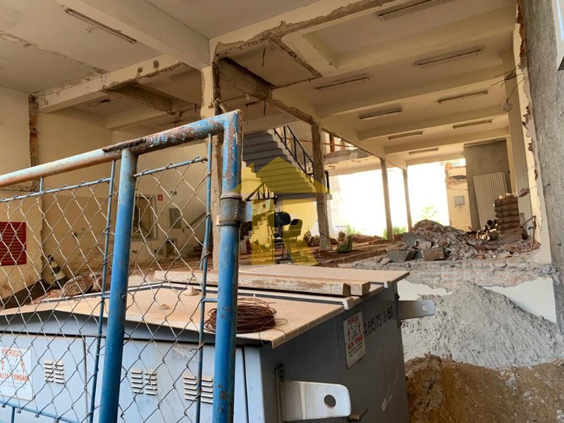 Prédio  à venda, 484m² — foto 15 de 25