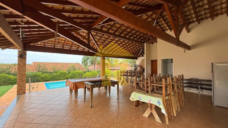 Casa de Condomínio com 4 quartos à venda, 315m² — foto 10 de 26