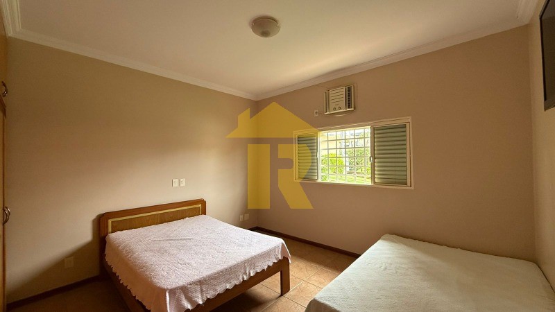 Casa de Condomínio com 4 quartos à venda, 315m² — foto 21 de 26