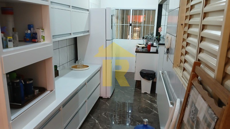 Casa com 3 quartos à venda, 150m² — foto 9 de 25