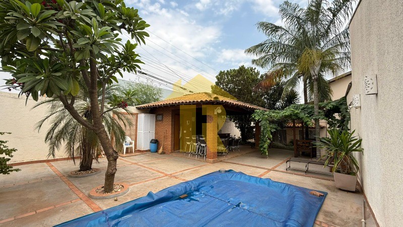 Terreno / Lote / Condomínio  à venda, 180m² — foto 1 de 19