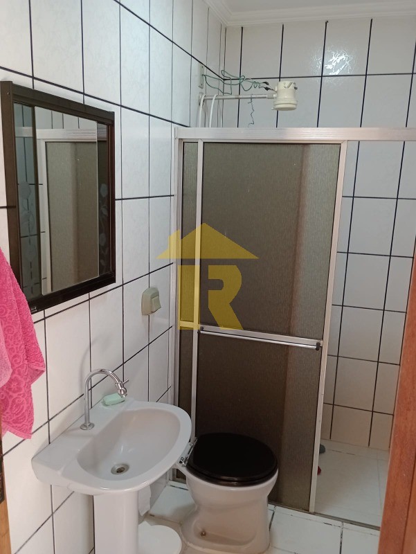 Casa com 3 quartos à venda, 238m² — foto 29 de 38