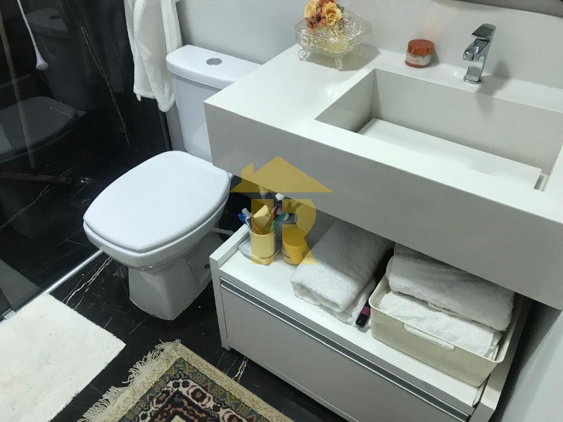 Casa de Condomínio com 3 quartos à venda, 220m² — foto 39 de 41