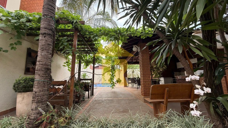 Terreno / Lote / Condomínio  à venda, 180m² — foto 9 de 19