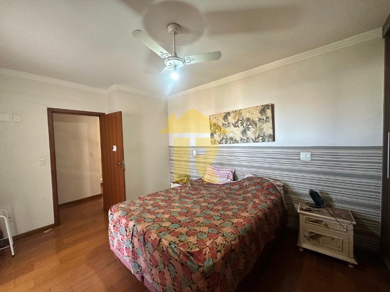 Casa de Condomínio com 4 quartos à venda, 350m² — foto 27 de 34