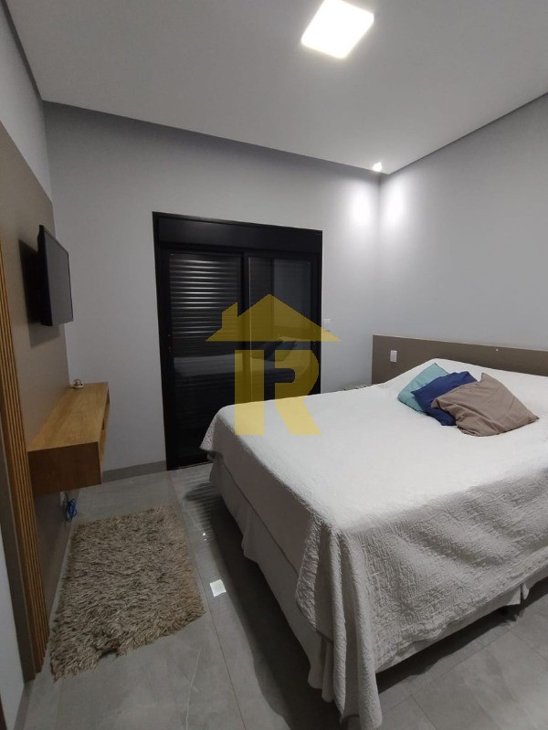Casa de Condomínio com 3 quartos à venda, 220m² — foto 20 de 28