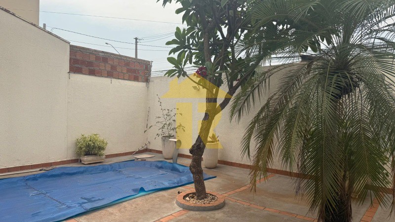 Terreno / Lote / Condomínio  à venda, 180m² — foto 16 de 19