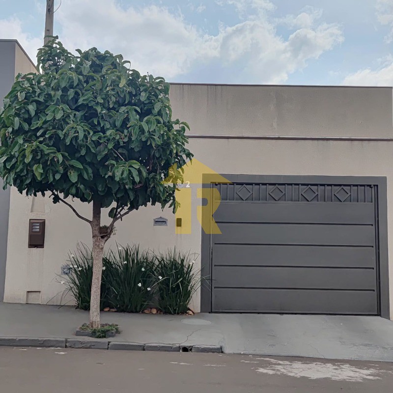 Casa com 3 quartos à venda, 159m² — foto 1 de 20