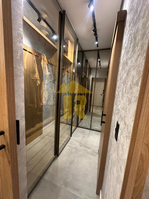 Casa de Condomínio com 4 quartos à venda, 243m² — foto 33 de 50