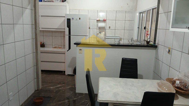 Casa com 3 quartos à venda, 150m² — foto 8 de 25