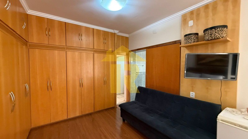 Casa com 3 quartos à venda, 400m² — foto 18 de 33