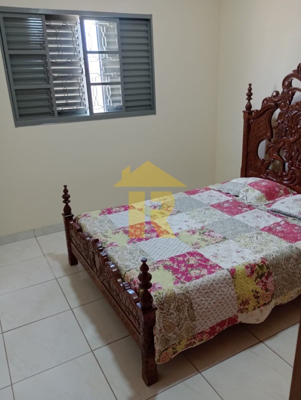 Casa com 3 quartos à venda, 238m² — foto 15 de 38