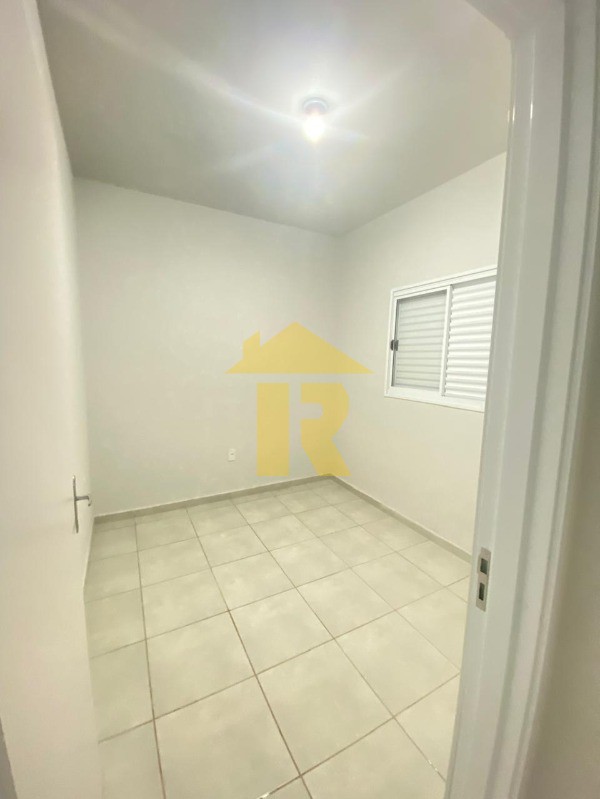 Casa com 2 quartos para aluguel, 47m² — foto 16 de 23