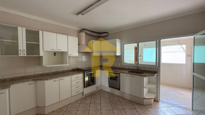 Apartamento com 3 quartos à venda, 150m² — foto 12 de 27