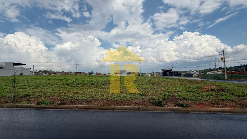 Terreno / Lote / Condomínio  à venda, 300m² — foto 2 de 20