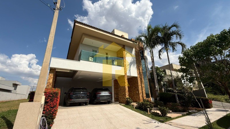 Casa de Condomínio com 4 quartos à venda, 390m² — foto 2 de 42