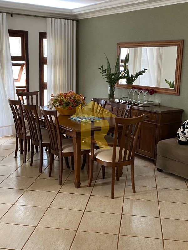 Casa de Condomínio com 3 quartos à venda, 400m² — foto 12 de 62