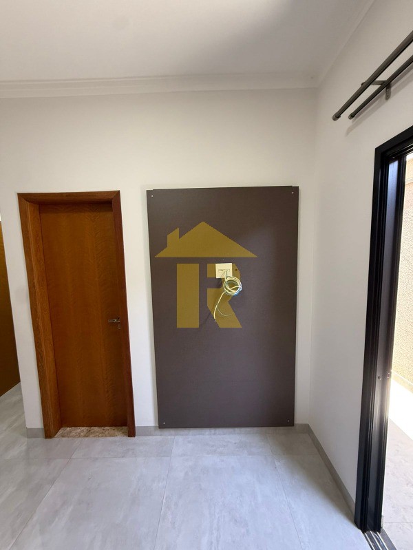 Casa de Condomínio com 3 quartos à venda, 178m² — foto 32 de 46