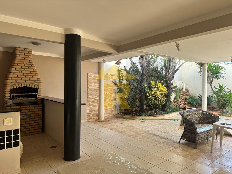 Casa de Condomínio com 4 quartos à venda, 350m² — foto 17 de 34