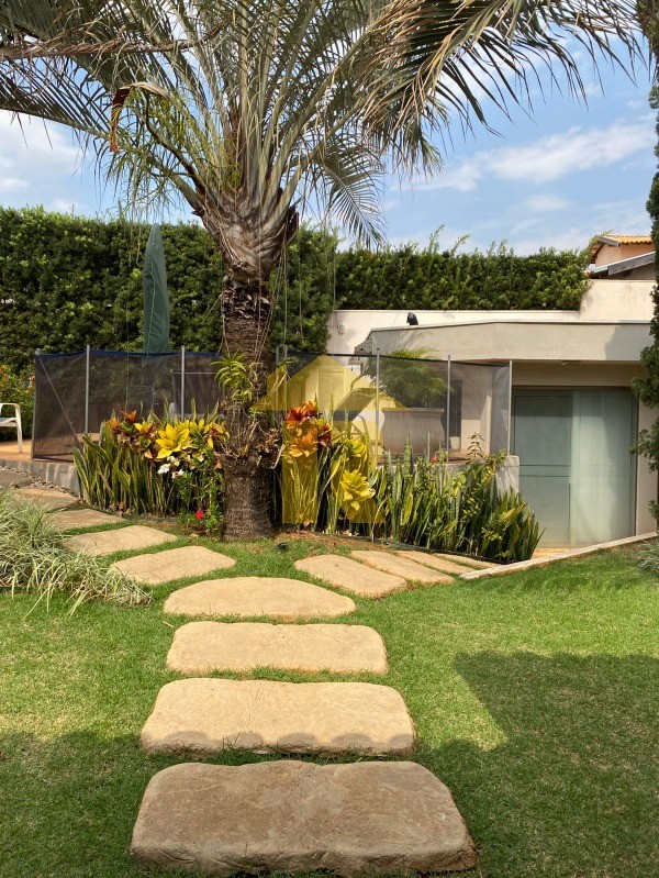 Casa de Condomínio com 3 quartos à venda, 400m² — foto 52 de 62