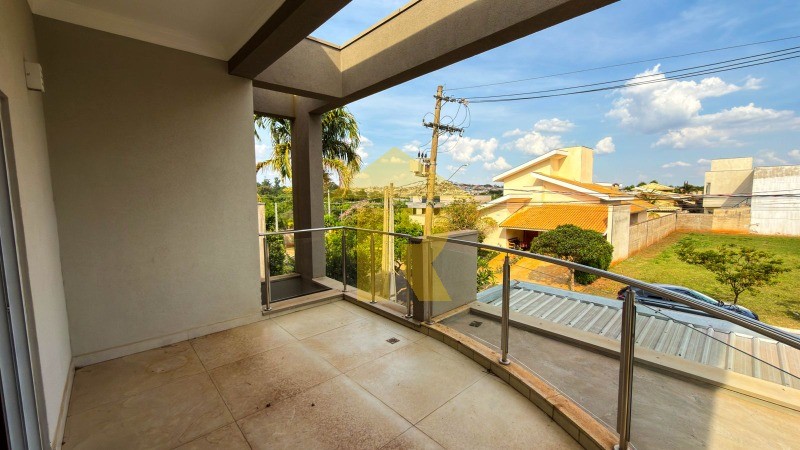 Casa de Condomínio com 3 quartos à venda, 315m² — foto 5 de 24