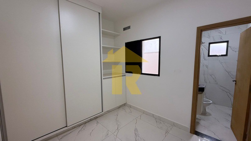 Casa de Condomínio com 3 quartos à venda, 220m² — foto 23 de 34