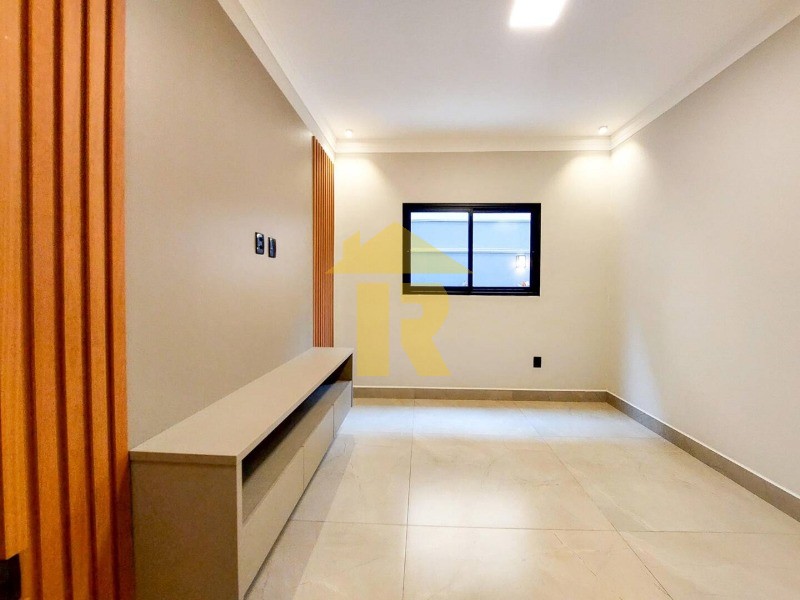 Casa de Condomínio com 3 quartos à venda, 230m² — foto 9 de 38