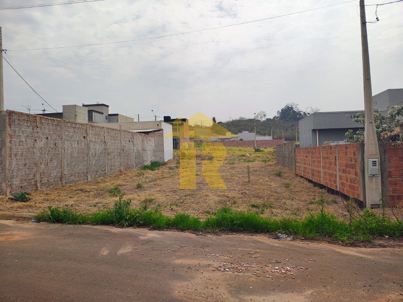 Terreno / Lote / Condomínio  à venda, 250m² — foto 1 de 9