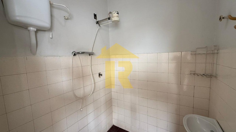 Casa com 3 quartos à venda, 340m² — foto 37 de 41