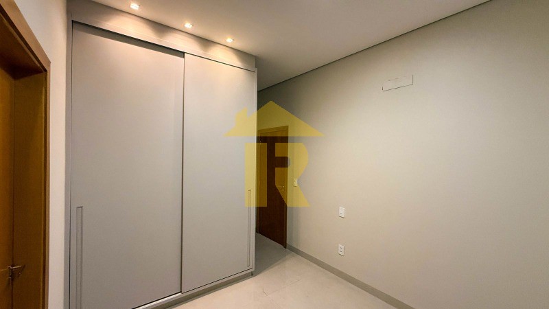 Casa de Condomínio com 3 quartos à venda, 190m² — foto 10 de 20