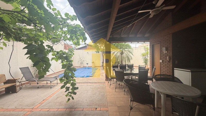 Terreno / Lote / Condomínio  à venda, 180m² — foto 8 de 19