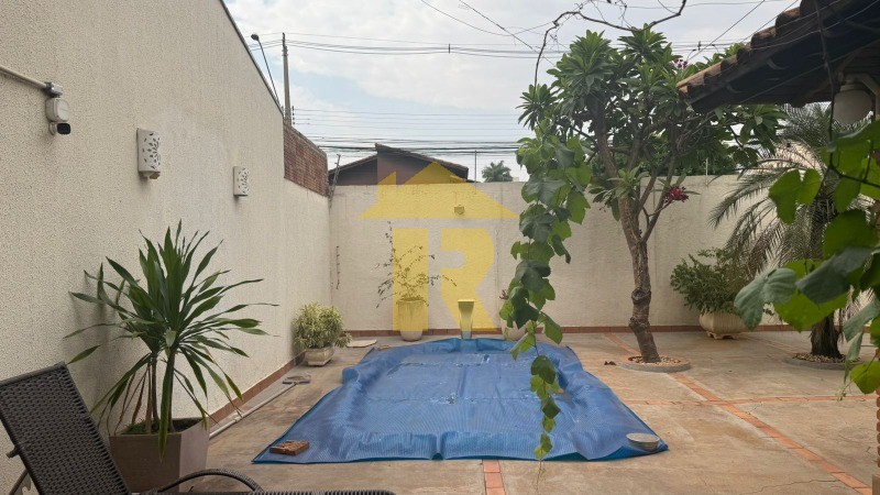 Casa com 3 quartos à venda, 400m² — foto 27 de 33