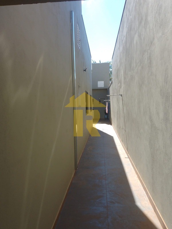 Casa com 3 quartos à venda, 191m² — foto 19 de 31