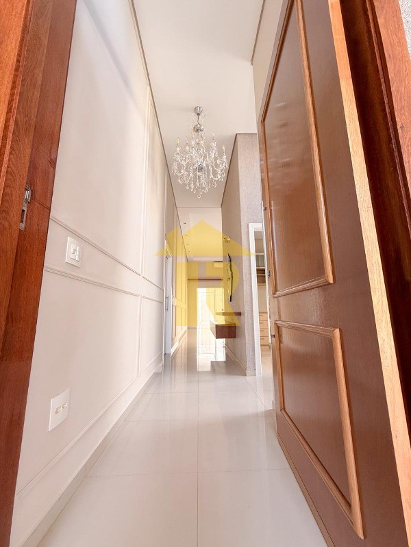 Casa de Condomínio com 3 quartos à venda, 200m² — foto 4 de 29