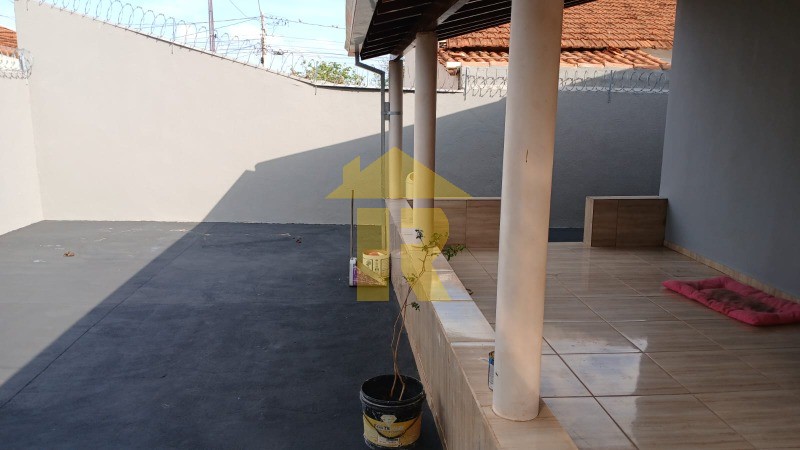 Casa com 3 quartos à venda, 120m² — foto 24 de 25