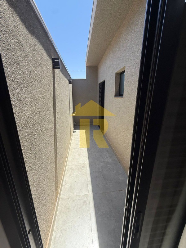 Casa de Condomínio com 3 quartos à venda, 178m² — foto 14 de 46