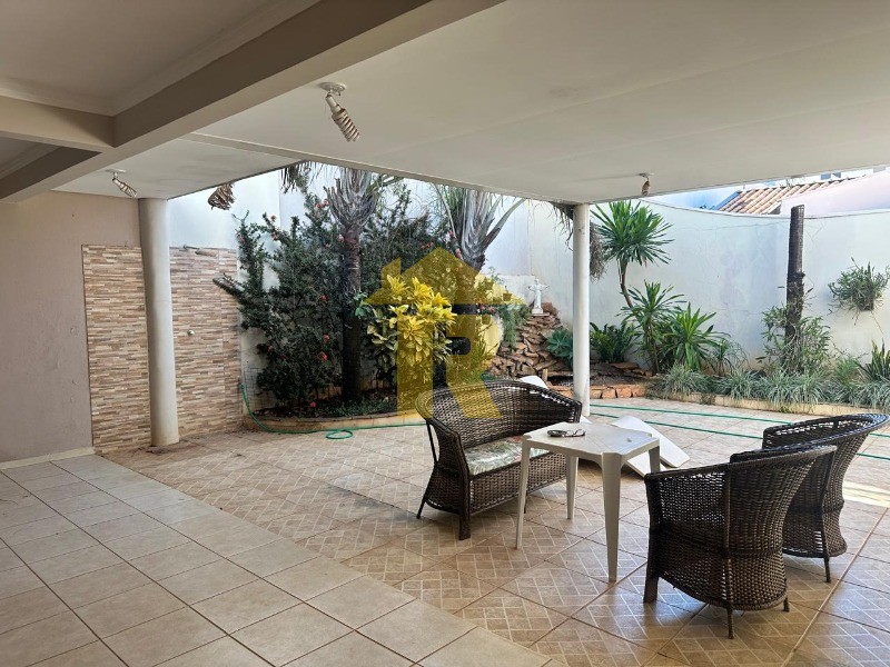 Casa de Condomínio com 4 quartos à venda, 350m² — foto 20 de 34