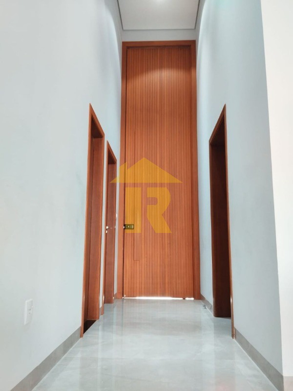 Casa de Condomínio com 3 quartos à venda, 220m² — foto 5 de 28