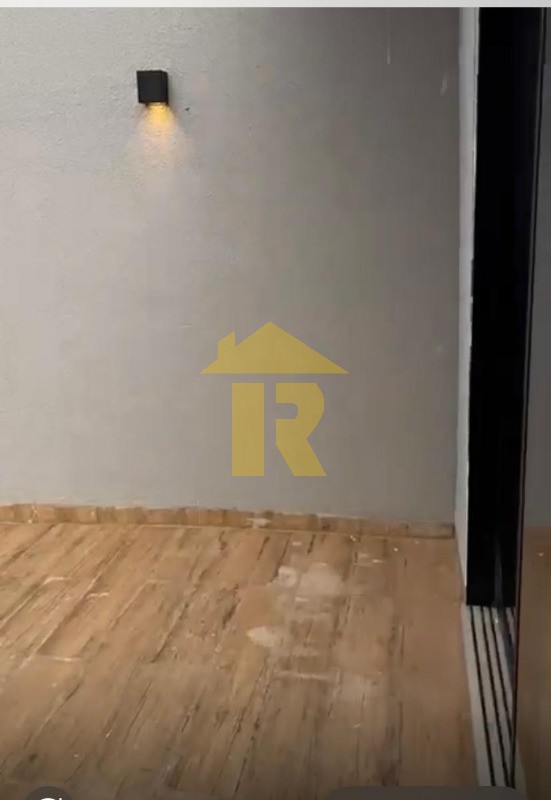 Casa com 3 quartos à venda, 100m² — foto 3 de 24