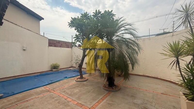 Terreno / Lote / Condomínio  à venda, 180m² — foto 17 de 19
