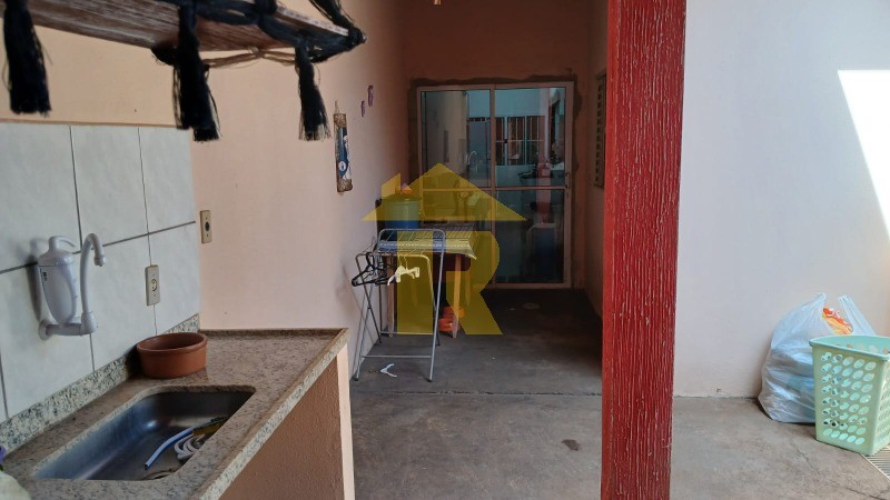 Casa com 3 quartos à venda, 150m² — foto 11 de 25