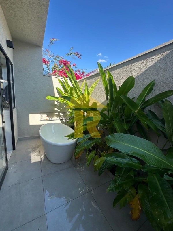 Casa de Condomínio com 4 quartos à venda, 243m² — foto 36 de 50