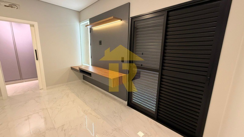 Casa de Condomínio com 3 quartos à venda, 248m² — foto 32 de 41