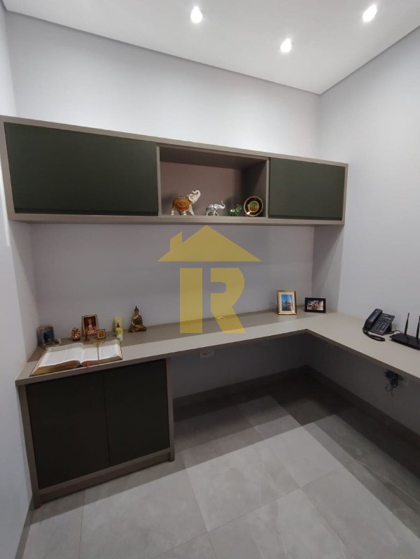 Casa de Condomínio com 3 quartos à venda, 220m² — foto 6 de 28